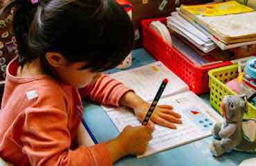 操作简单直观的免费网络轰炸机app